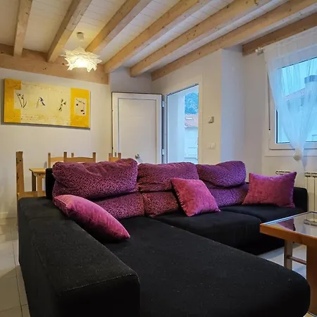 Chalet En La Montana Junto A 2 Rios En Cantabria *