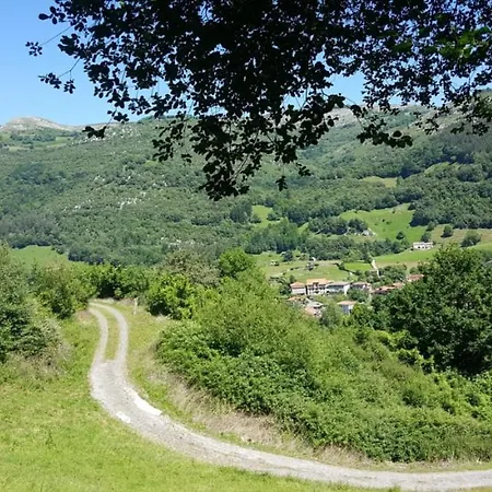 아파트 Chalet En La Montana Junto A 2 Rios En Cantabria Arredondo