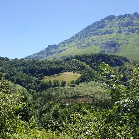 아파트 Chalet En La Montana Junto A 2 Rios En Cantabria Arredondo
